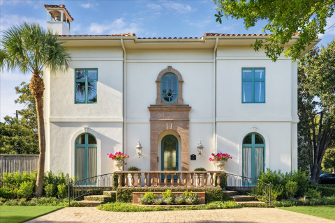 1804 Bolsover Street